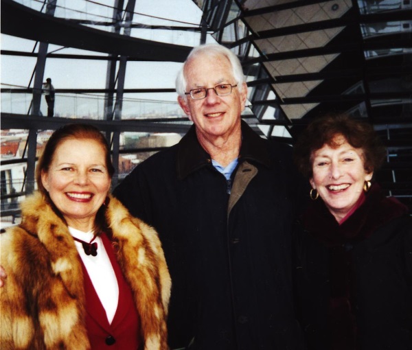 A.K. with Nobel Laureate Sheldon Glashow and his wife in 2007.